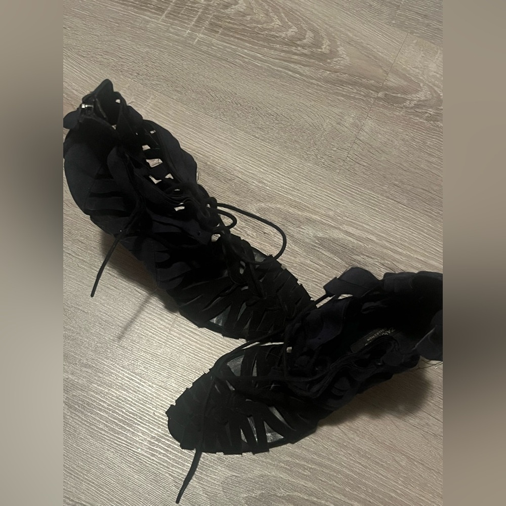Zara Women’s Strappy Heels Navy Blue/Black Size 9 Lace-Up